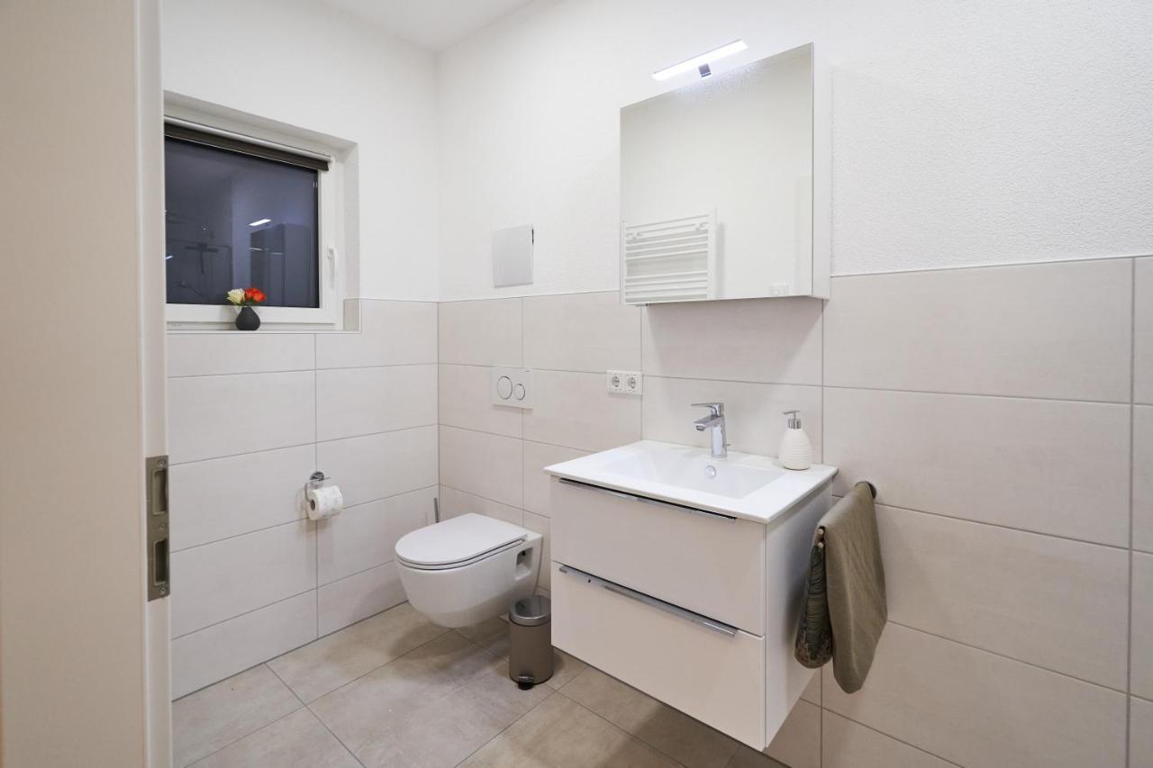 Apartwehr Business&Ferien Apartment Lila Exteriör bild